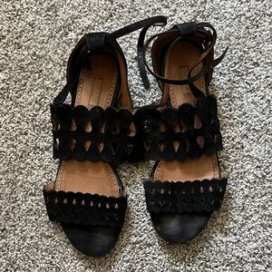 Alaïa Scalloped Ankle Tie Sandals